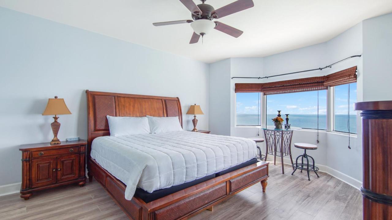 Beachfront Spacious Renovated Condo - Pools, Hot Hub, Spa - Walk To Pier Park In Pcb Panama City Beach Zewnętrze zdjęcie